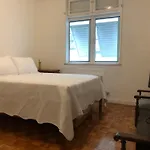 A Dez Passos Do Mar